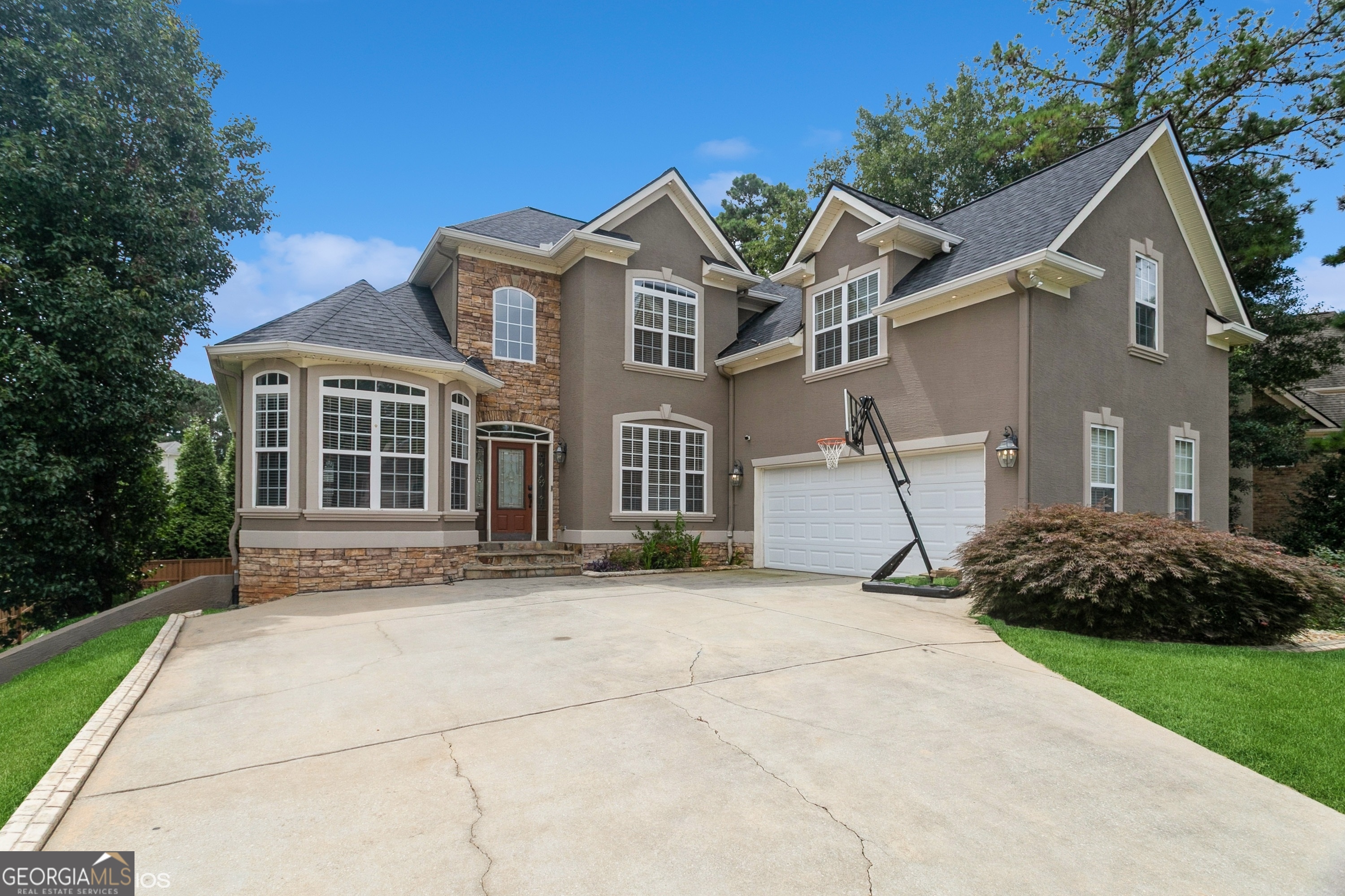 1020 Eagles Brooke DR