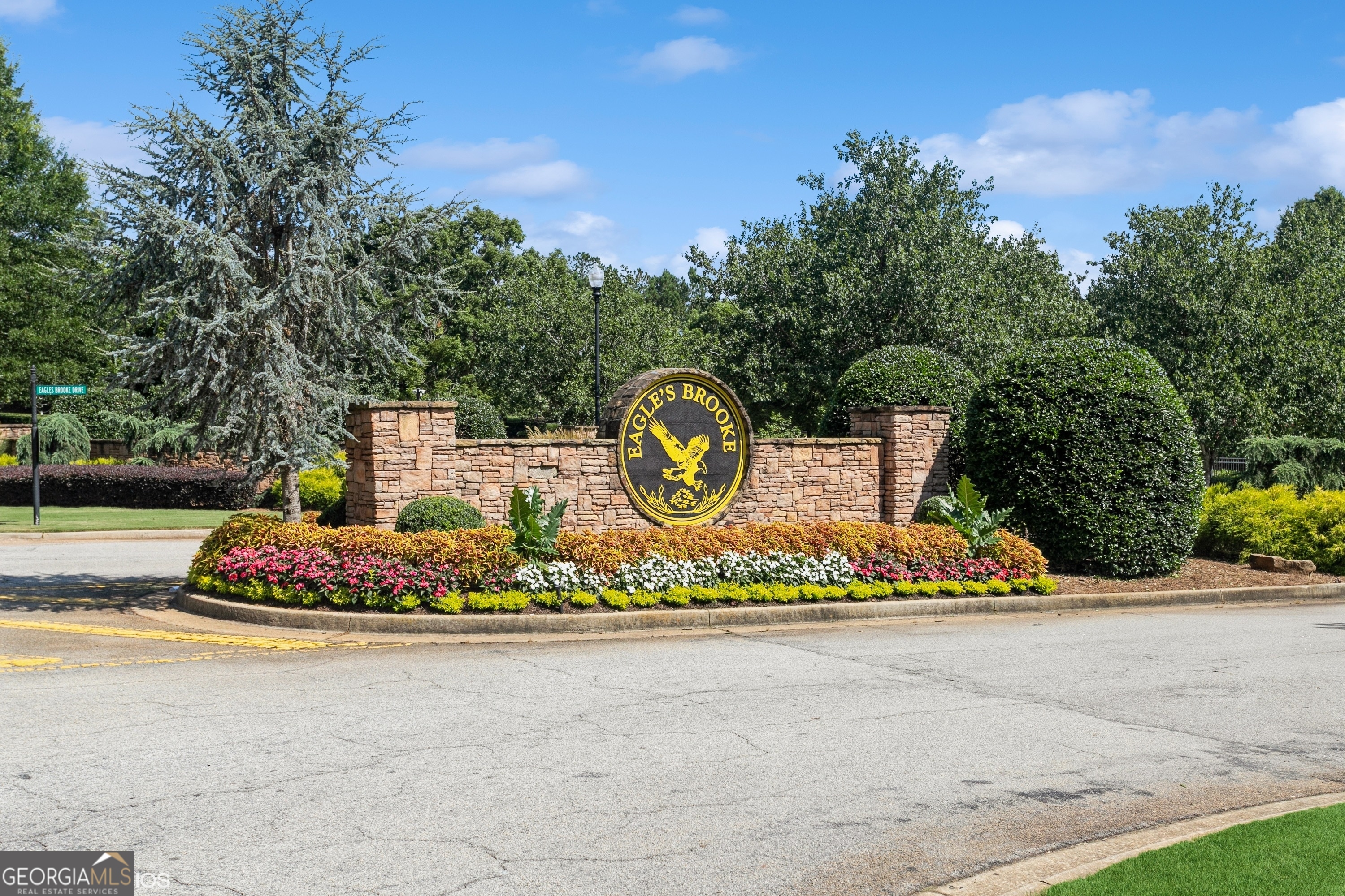 1020 Eagles Brooke DR