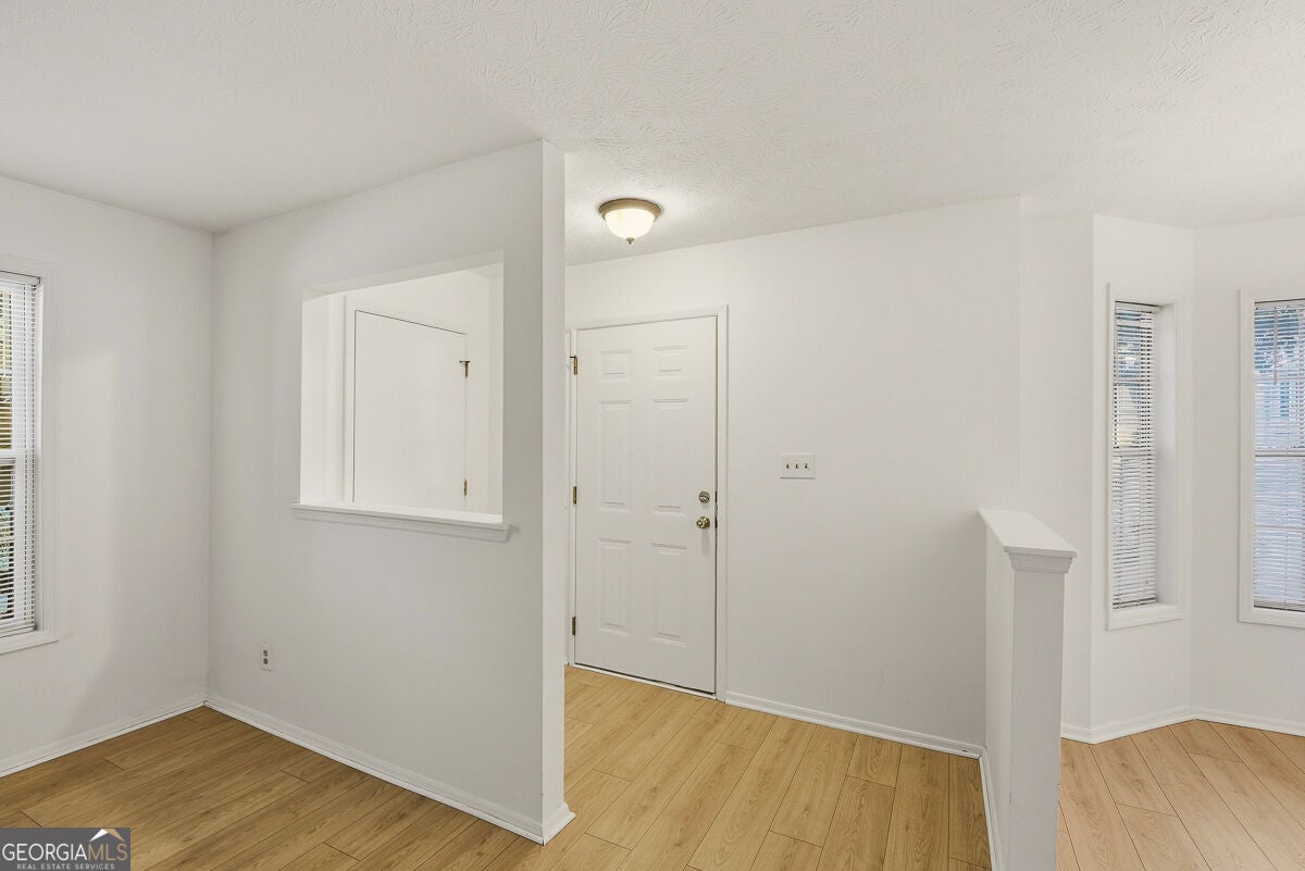 1206 Country Park DR SE 1206