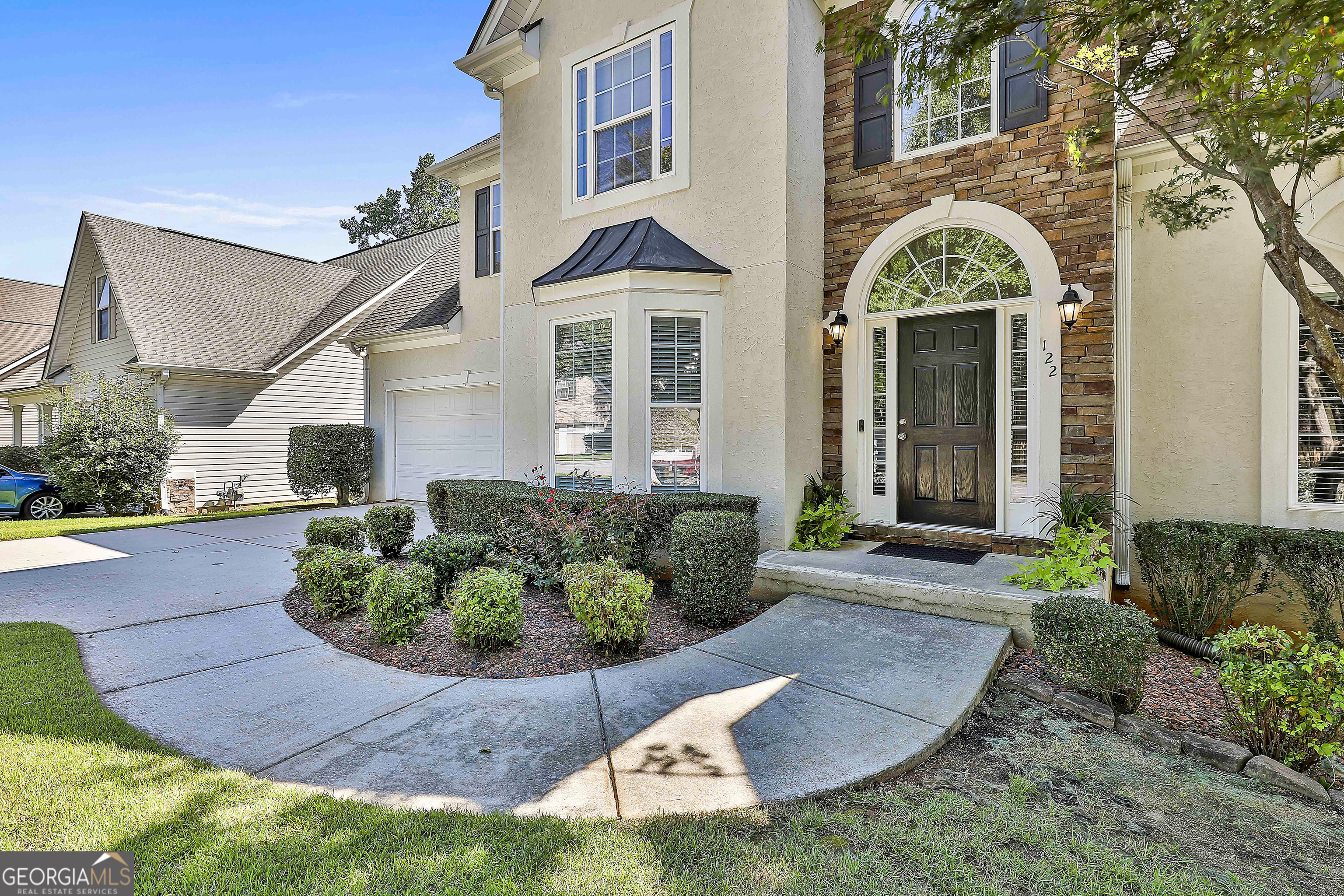 122 Fairway DR