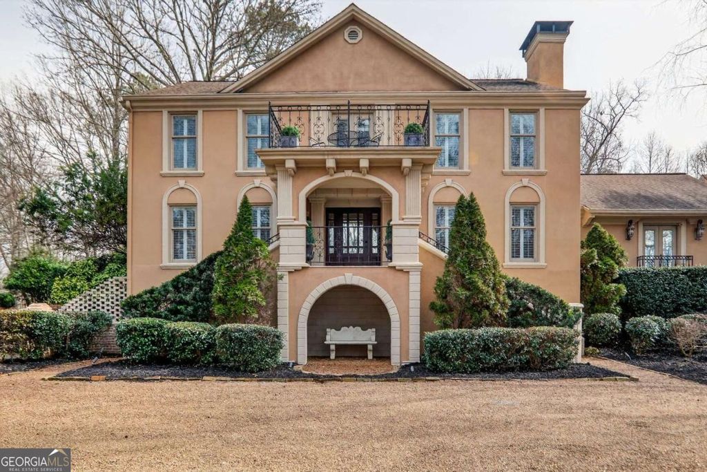 Photo of 12805 Bucksport Drive, Roswell, GA 30075 (MLS # 10691091)