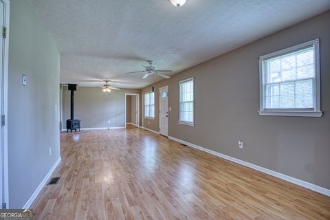 Single Family Residence in Villa Rica GA 3175 Van Wert Road 15.jpg