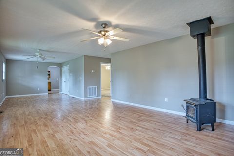 Single Family Residence in Villa Rica GA 3175 Van Wert Road 12.jpg