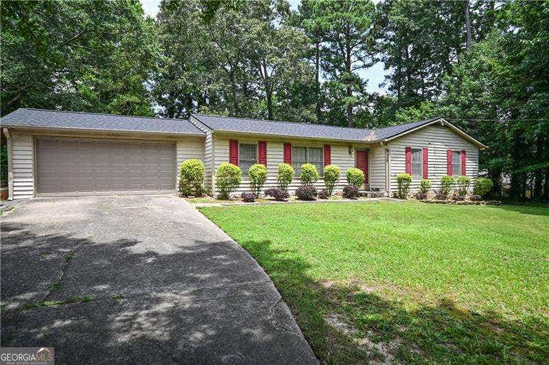 Photo of 2117 Berkshire Terrace, Lawrenceville, GA 30044 (MLS # 10809961)