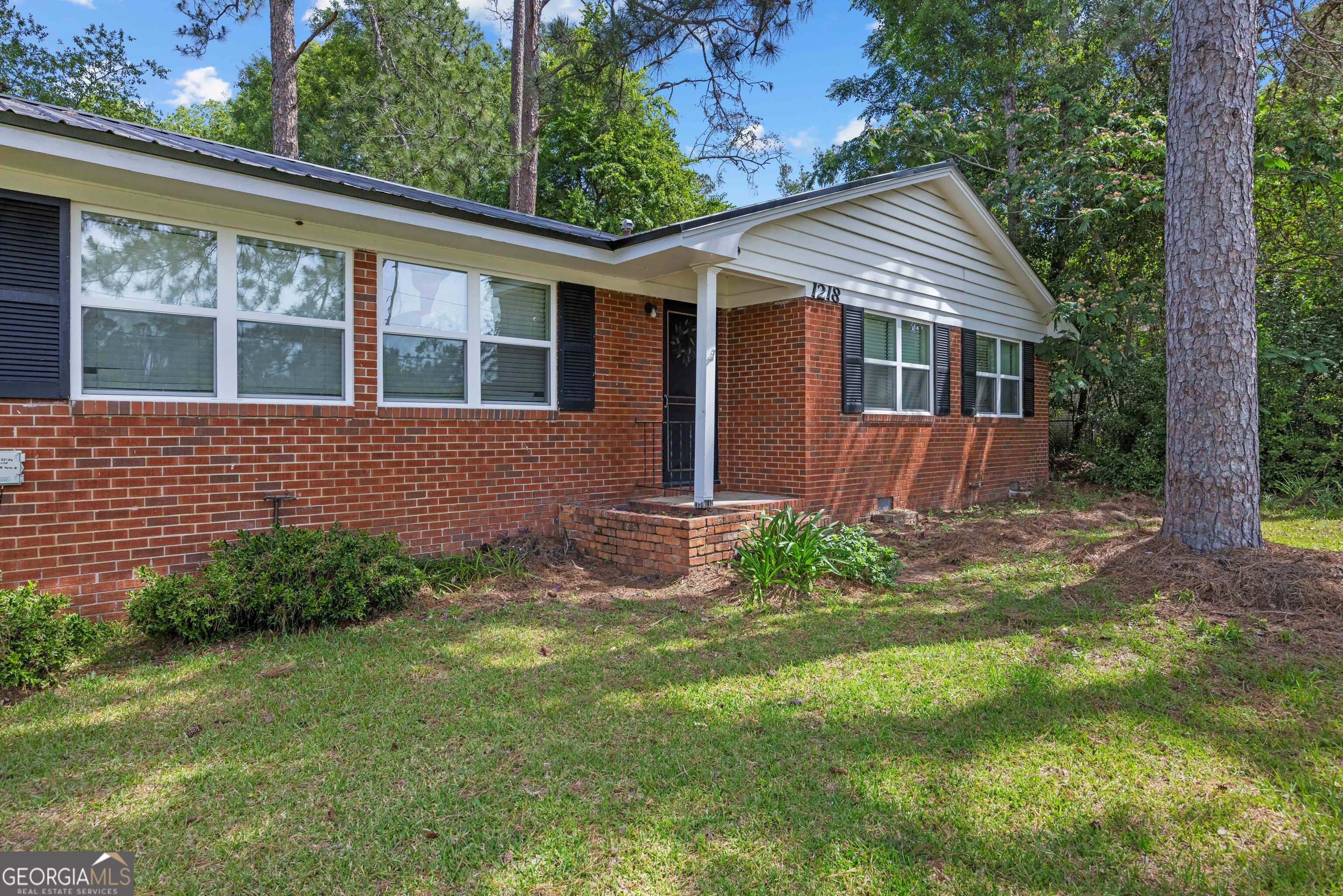1218 Mcree DR