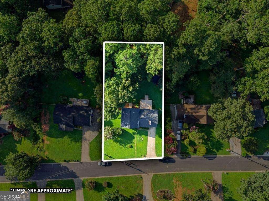 1380 Ashbrook DR NW