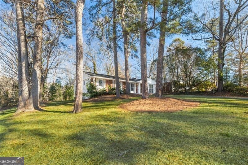 Smyrna, Georgia 30080, United States, 3 Bedrooms Bedrooms, ,2 BathroomsBathrooms,Residential,Active,97623