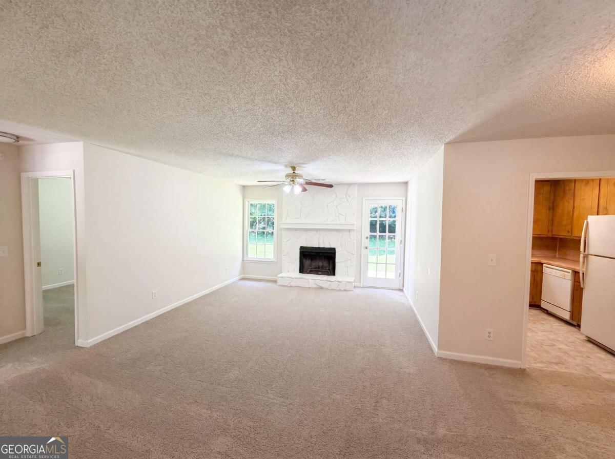 358 Cross Creek PL
