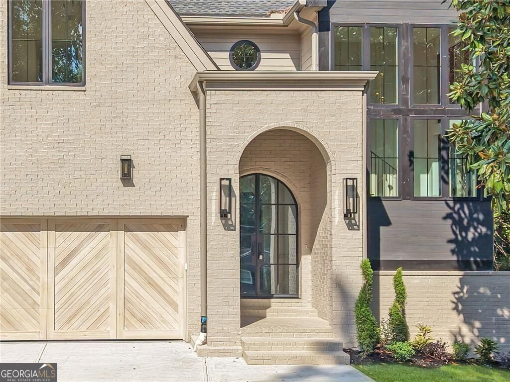 1500 Bates CT NE