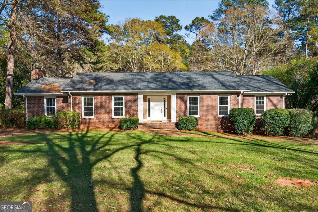 Photo of 217 Baywood Circle, Lagrange, GA 30240 (MLS # 10808560)