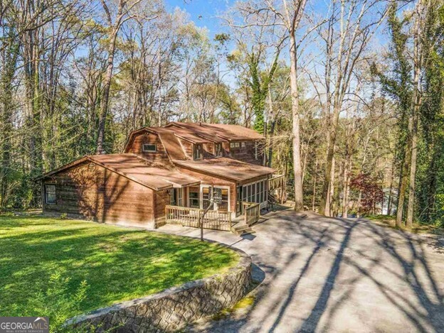 2530 Rockbridge RD NW