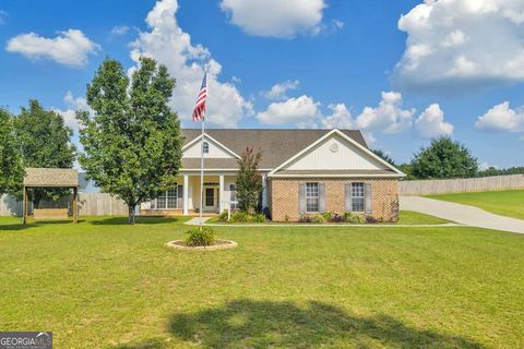 841 Cliett RD Byron GA 31008