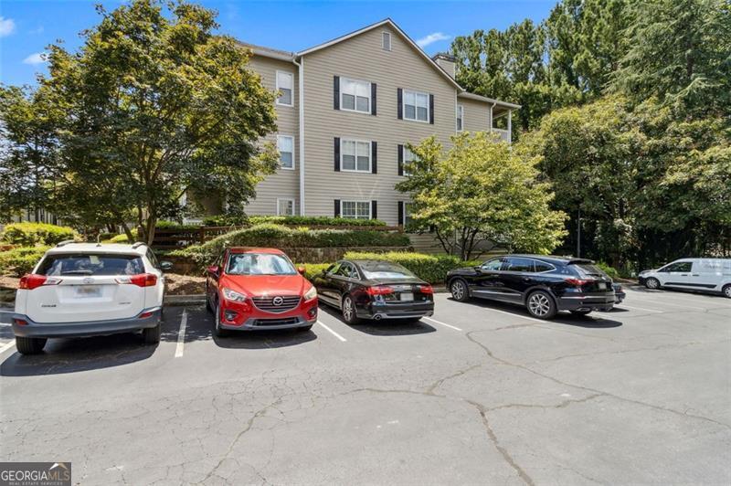 1250 Parkwood CIR SE 3204