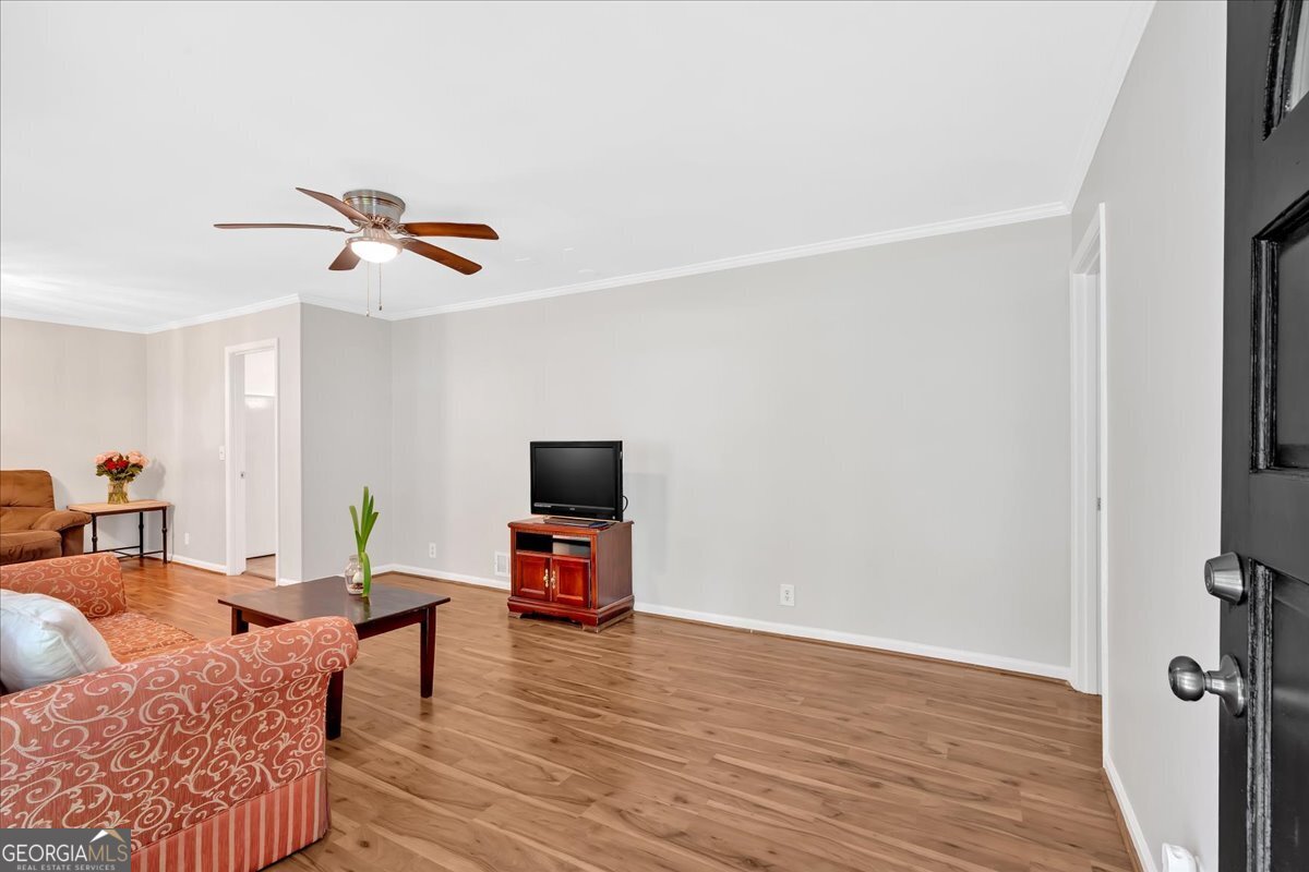 450 S Susan Creek DR