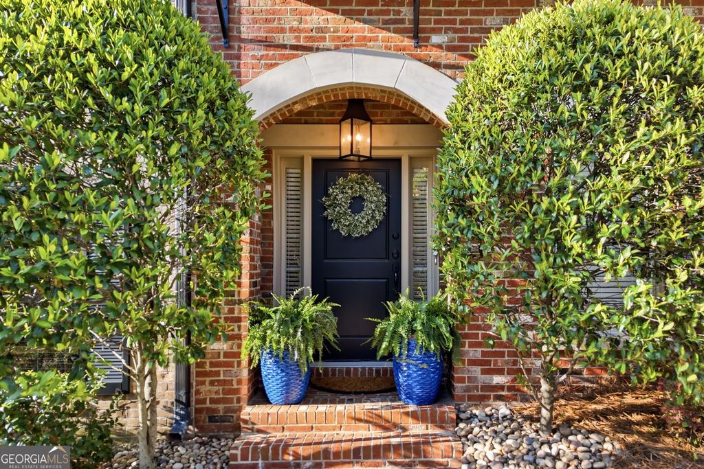 Photo of 151 West Ridge Way, Roswell, GA 30076 (MLS # 10720468)