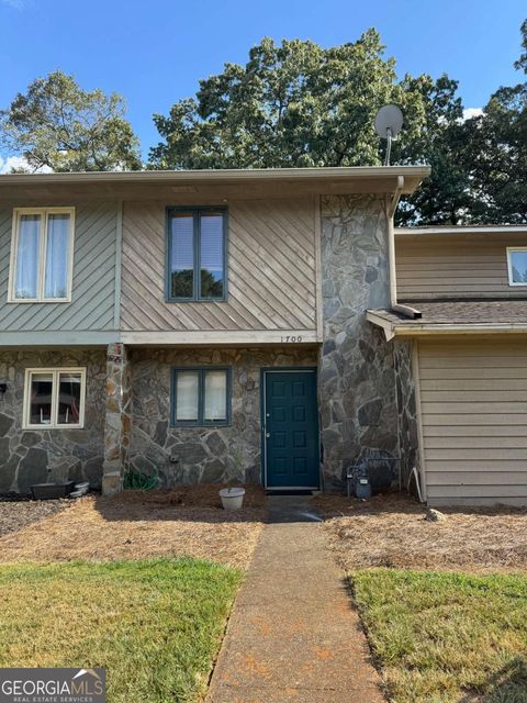 1700 WYNNDOWNE TRL SE 1700 Smyrna GA 30080