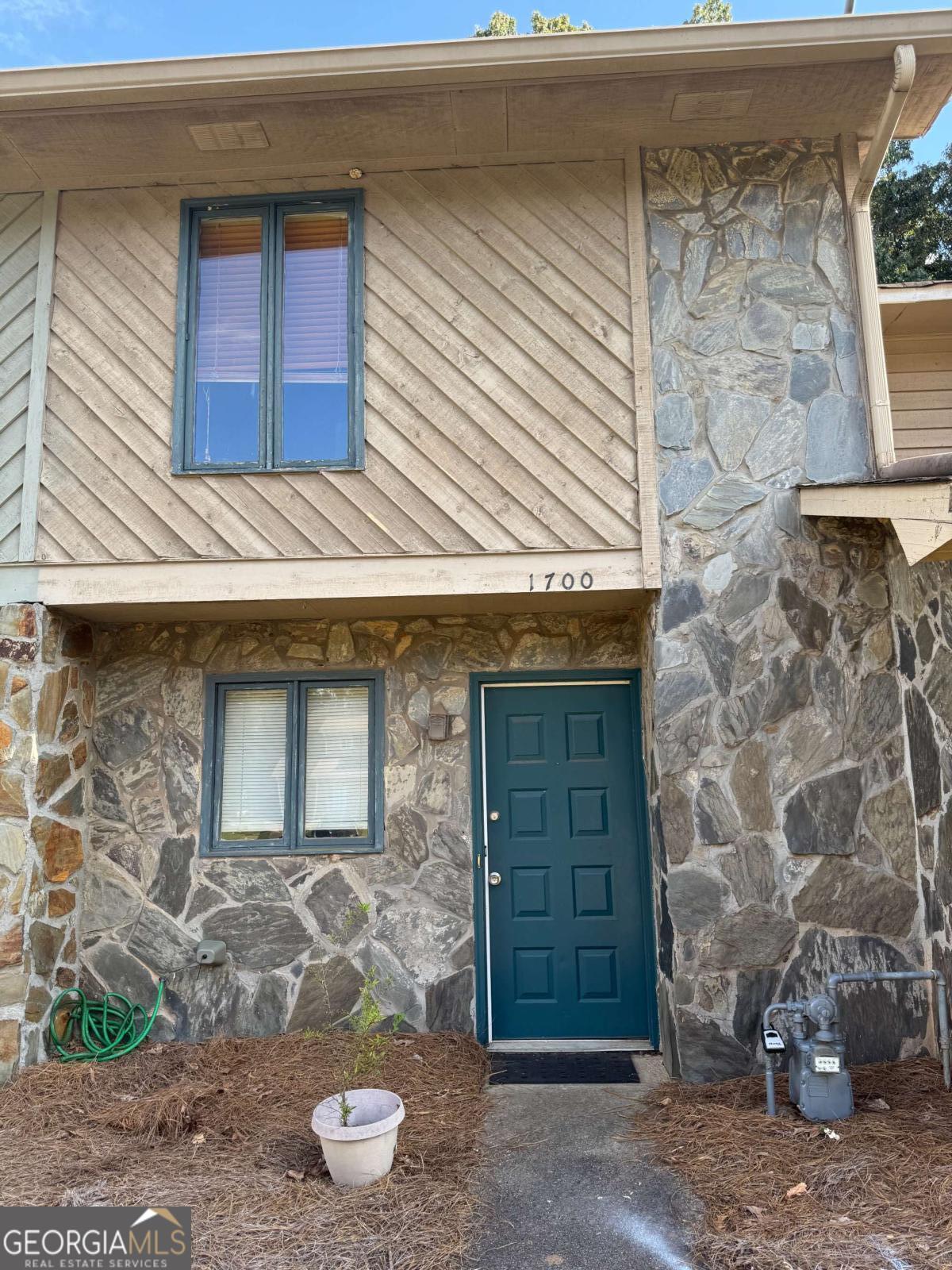 1700 WYNNDOWNE TRL SE 1700