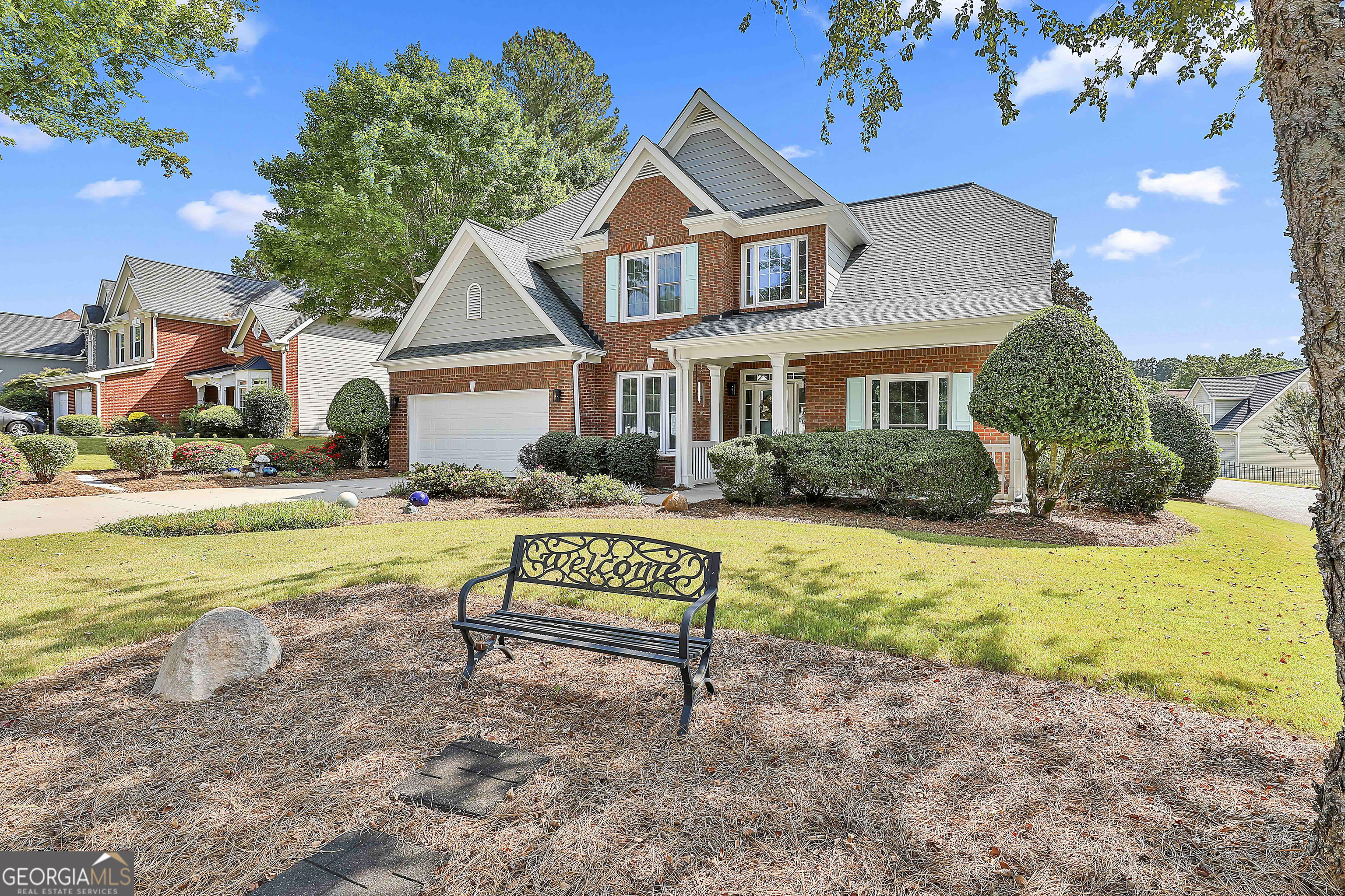 145 Pine CRES