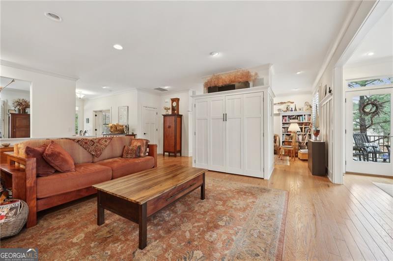 49 Buttonwood PL
