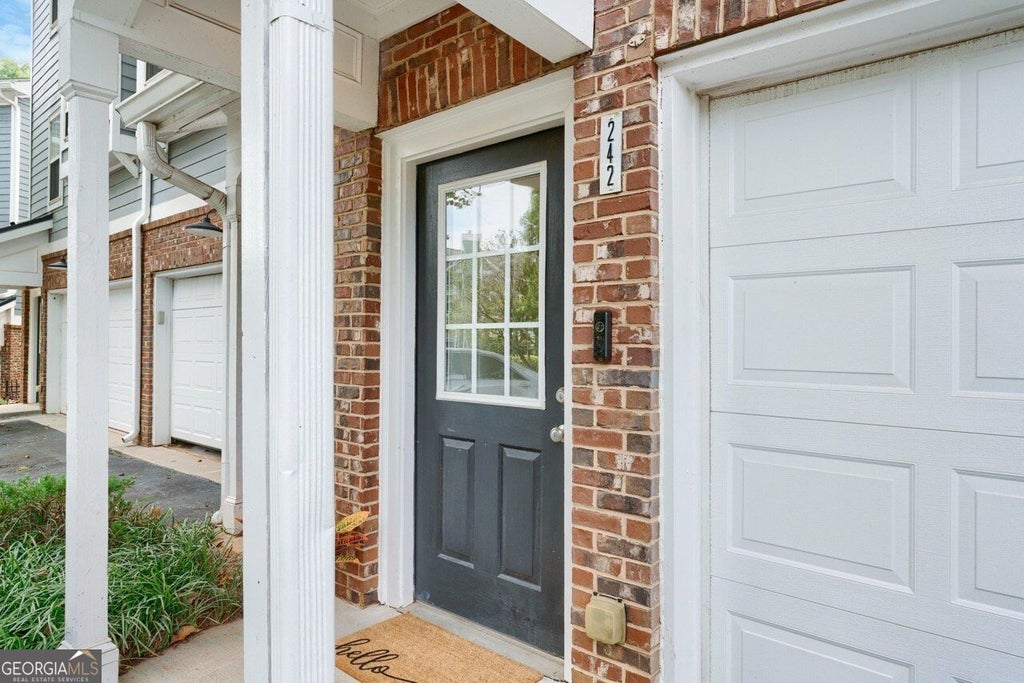 Photo of 242 Carlyle Park Drive NE, Atlanta, GA 30307 (MLS # 10870733)
