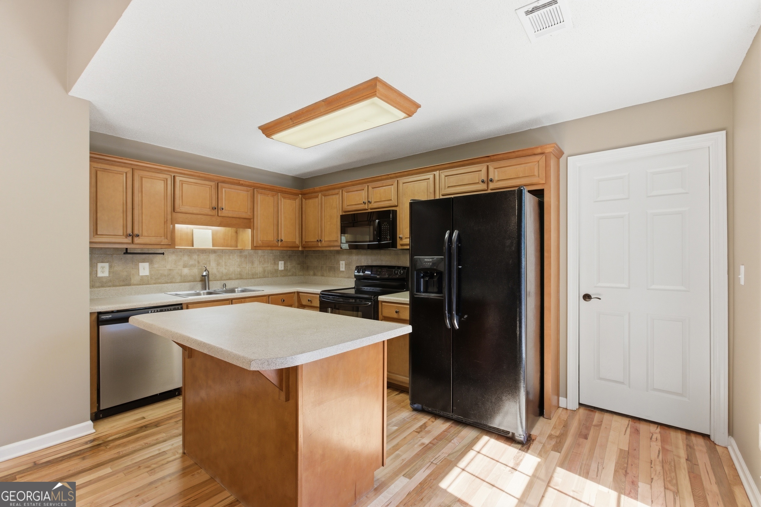 171 Winding WAY