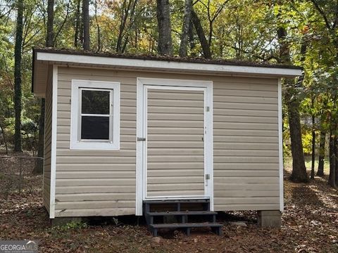 A home in Lagrange