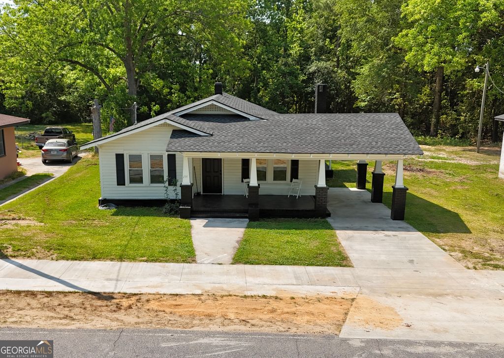 Photo of 6946 Main Street, Cobbtown, GA 30420 (MLS # 10741131)