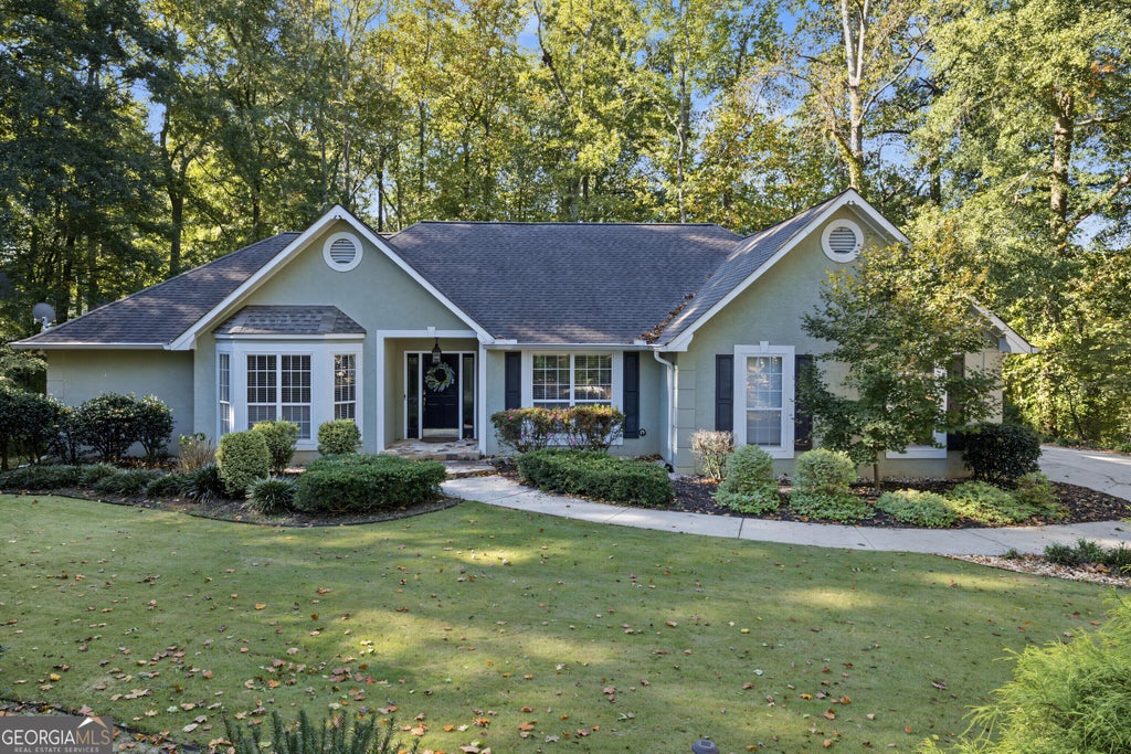 Photo of 20 Audubon Point, Newnan, GA 30265 (MLS # 10876897)
