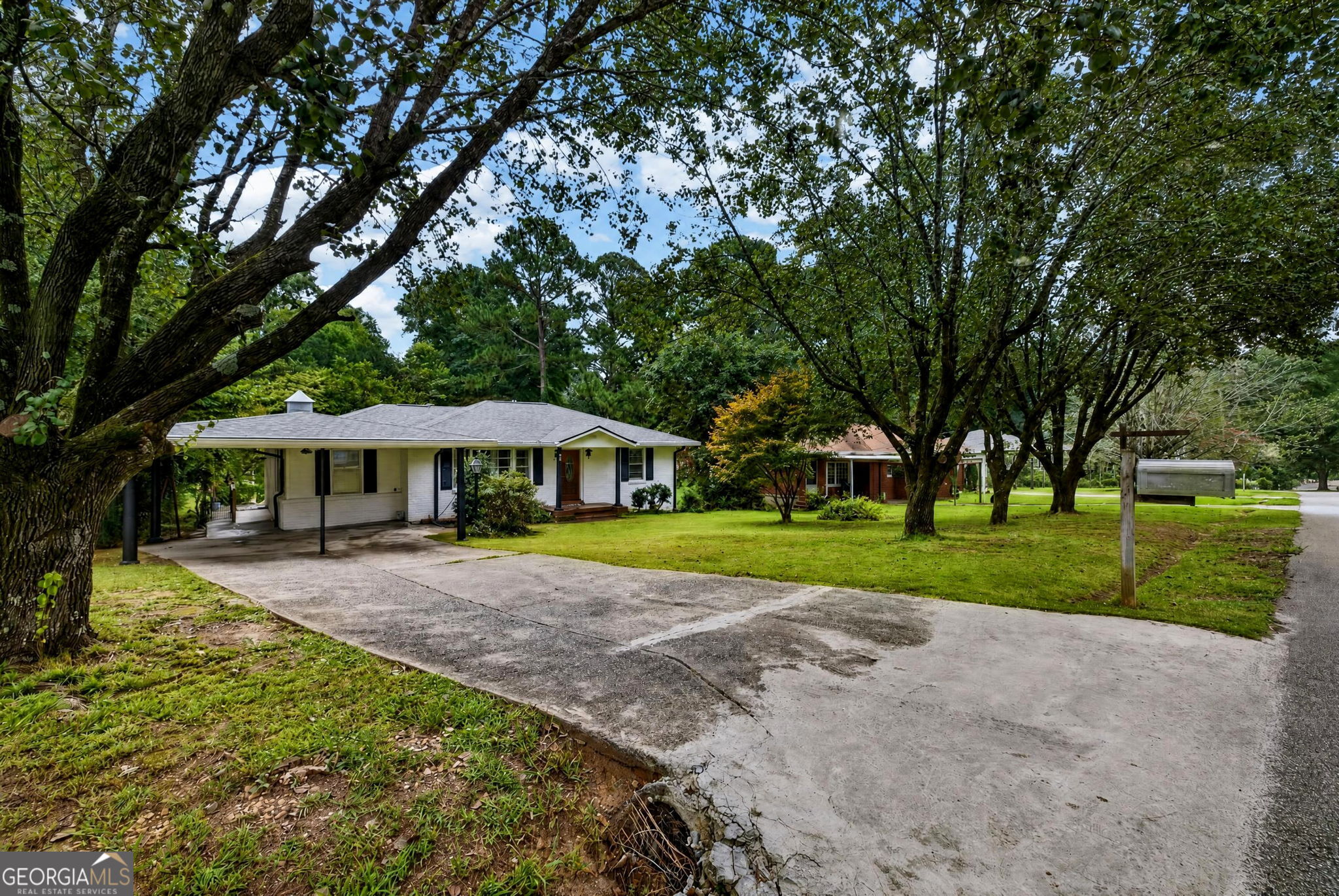 349 Virginia PL SE