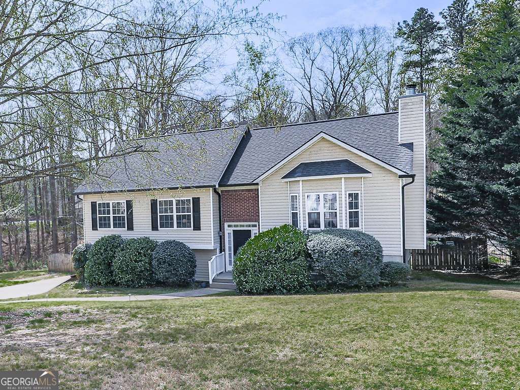 Photo of 244 Stonehenge Drive, Dallas, GA 30157 (MLS # 10717947)