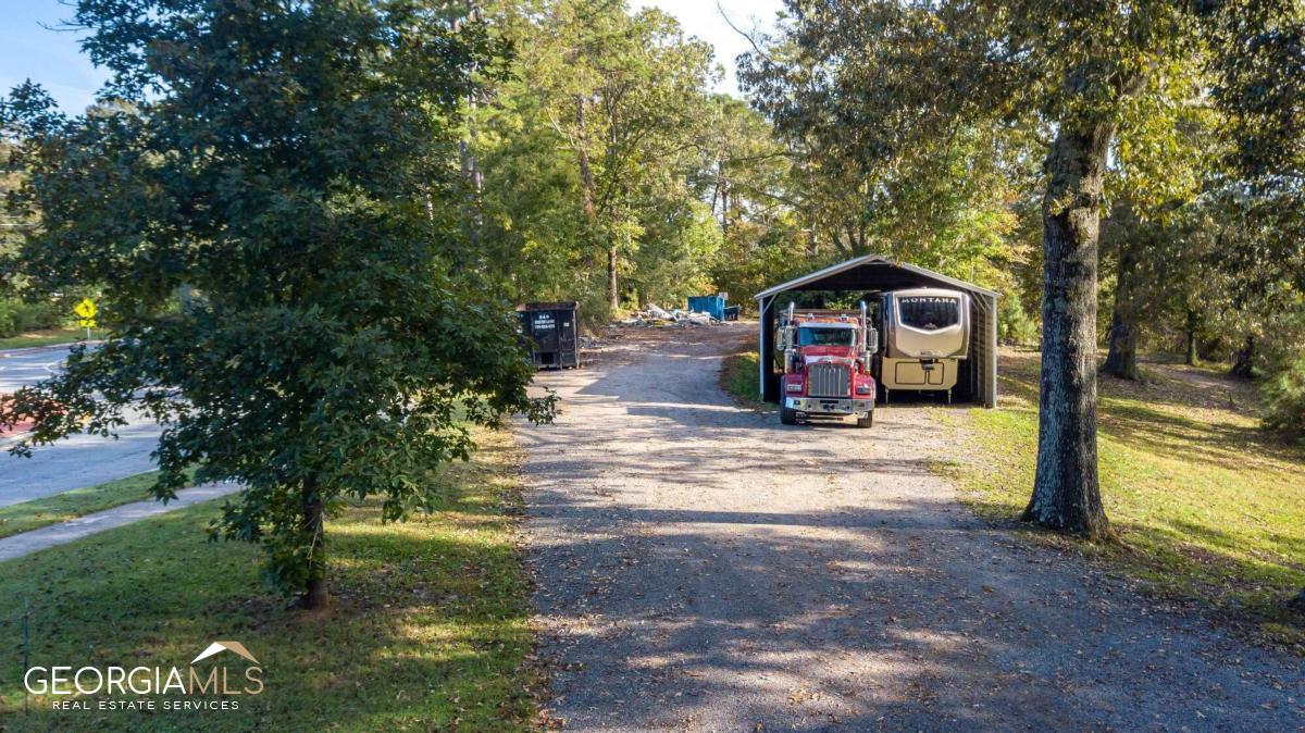 702 Cheatham Hill RD SW