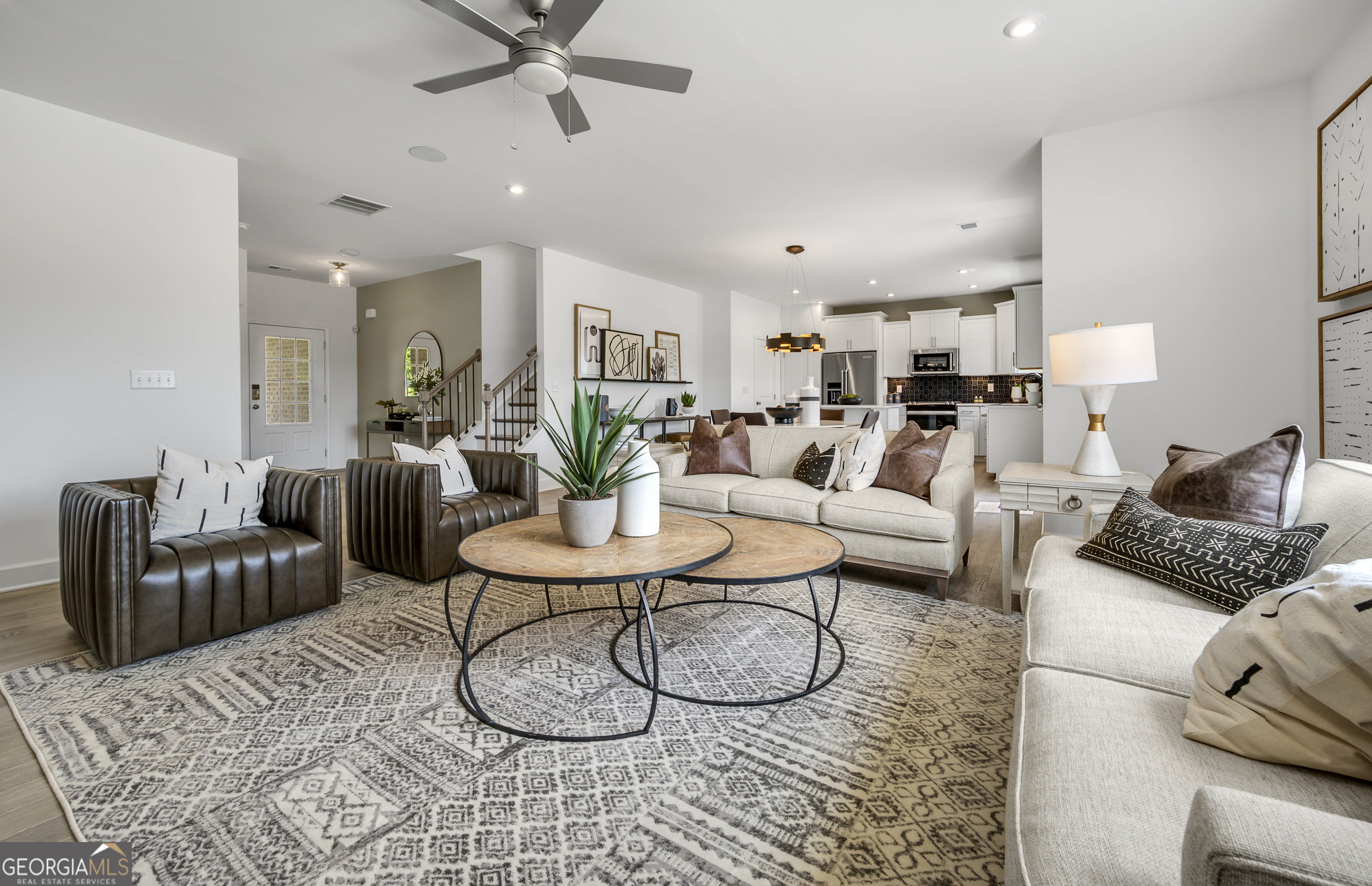 371 Foxglove WAY