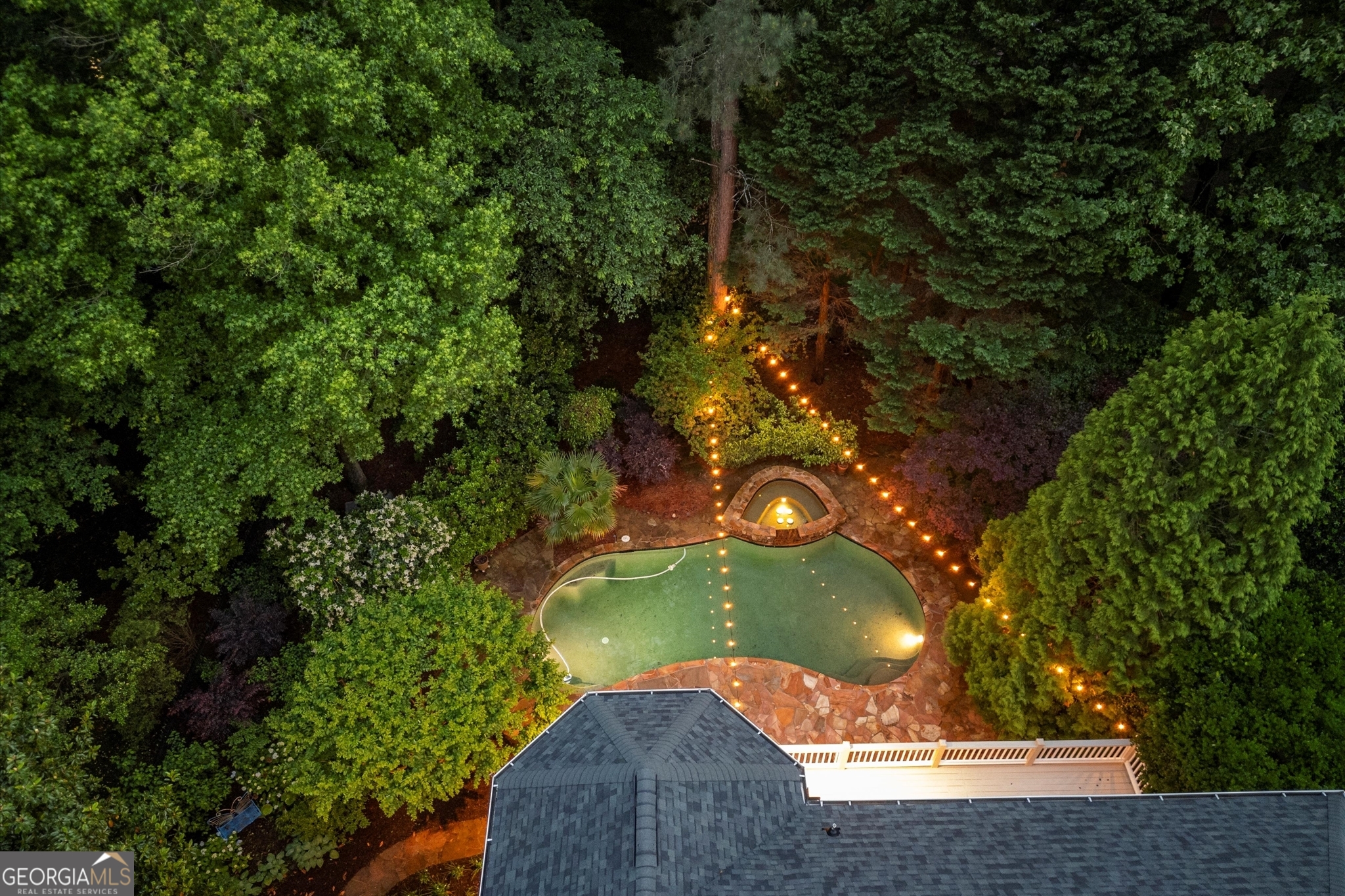 1200 Bay Pointe TER
