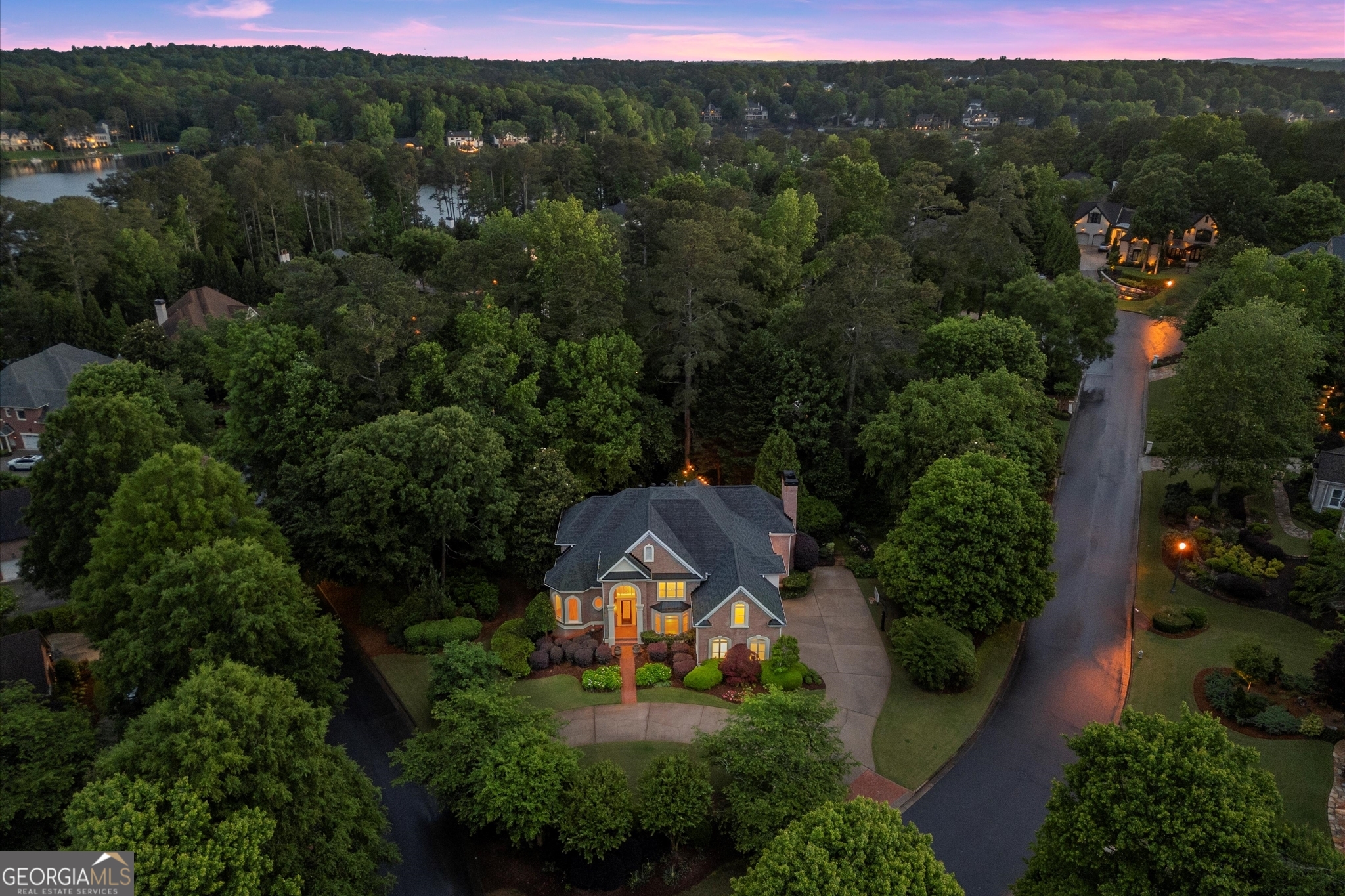 1200 Bay Pointe TER