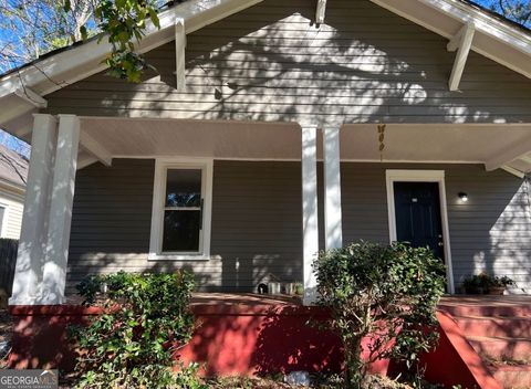 Photo of 319 E Broadway Street, Griffin, GA 30223 (MLS # 10677012)