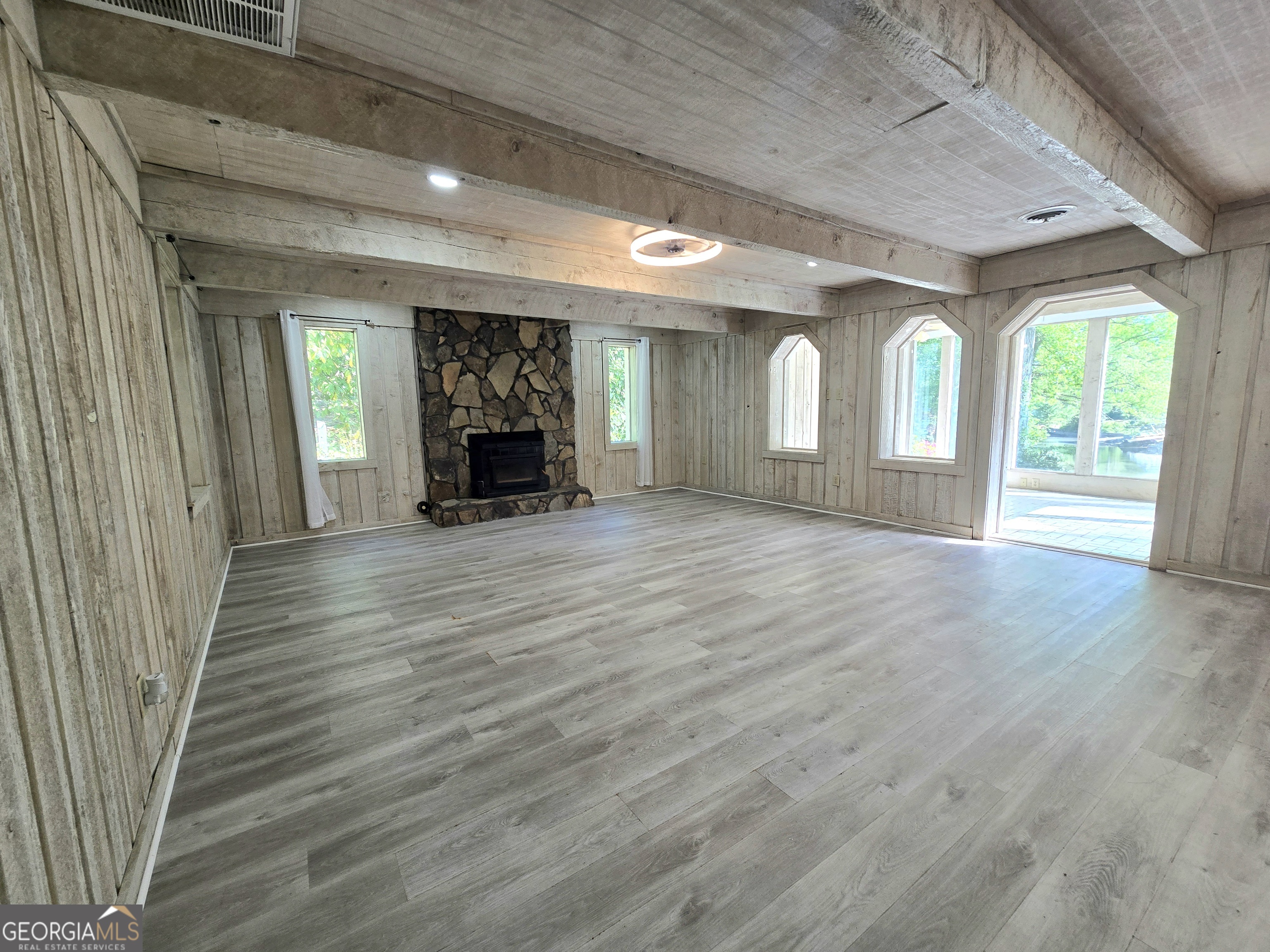 2996 Jodeco DR
