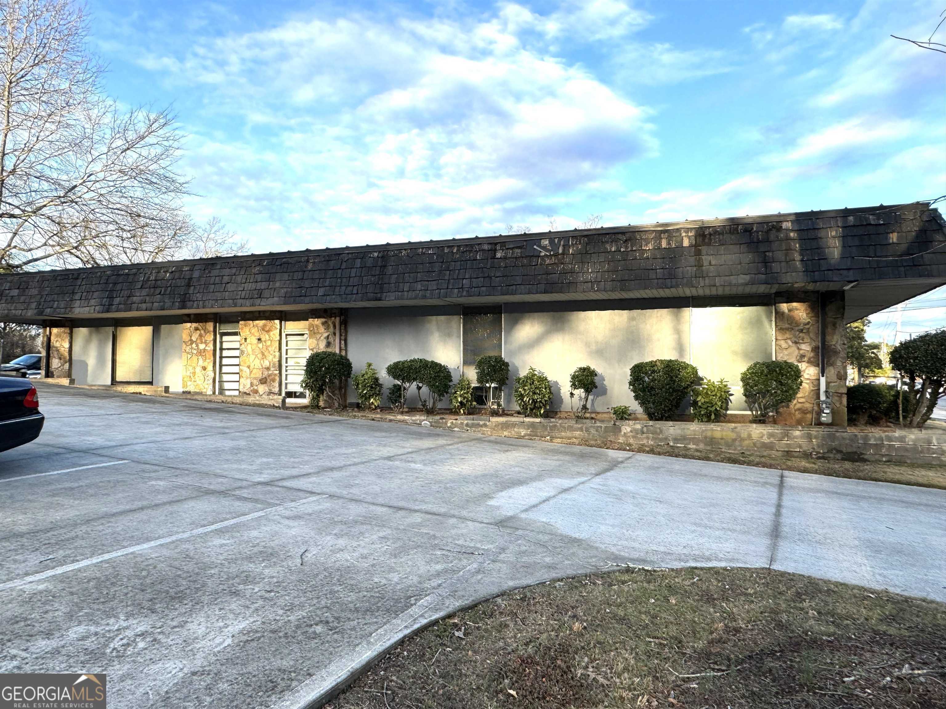3105 Washington RD