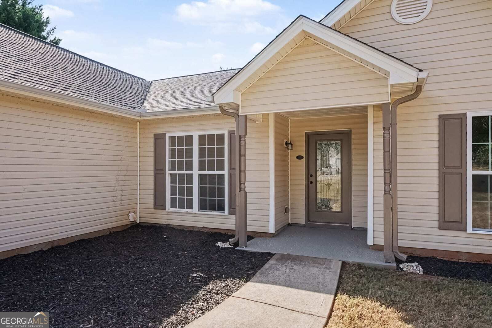 1601 Madison DR