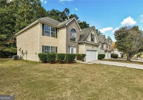 Photo of 2210 BENIDORM Court, Atlanta, GA 30349 (MLS # 10646033)