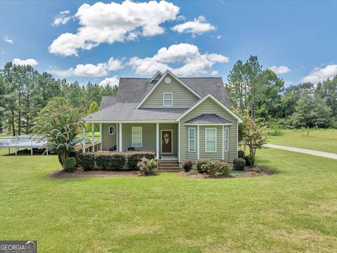 A home in Cochran