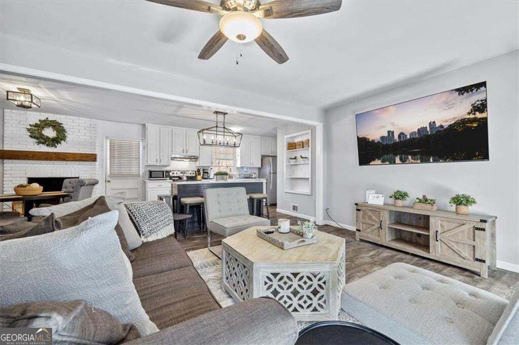 4283 Hiram Lithia Springs RD SW