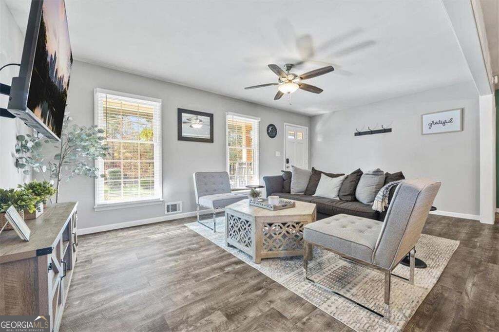 4283 Hiram Lithia Springs RD SW