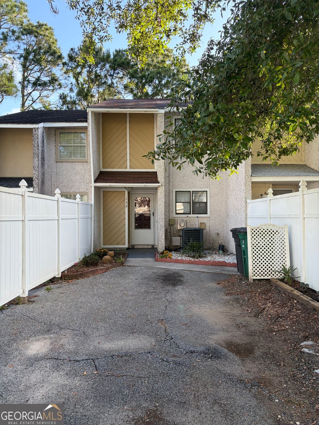 Photo of 132 Inlet Reach Circle, St. Marys, GA 31558 (MLS # 10767539)