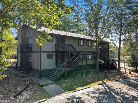 Photo of 2402 Fairway Oaks, Waleska, GA 30183 (MLS # 10612106)