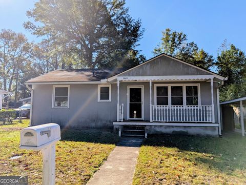 2009 E 57th ST Savannah GA 31404