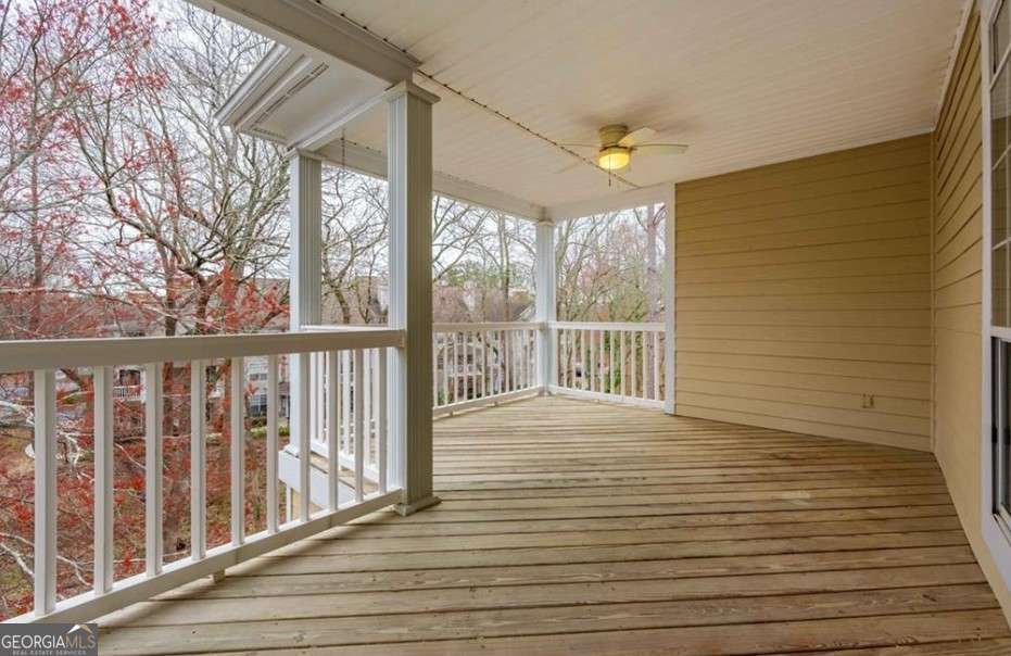 513 Sandringham DR