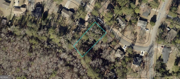 Photo 1 of 1 — 250 Randy CIR, Warner Robins, GA 31088
