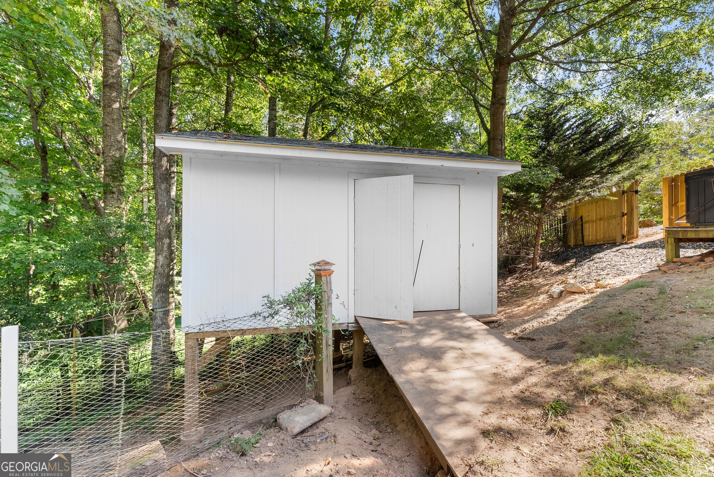 9380 Eagles Landing DR