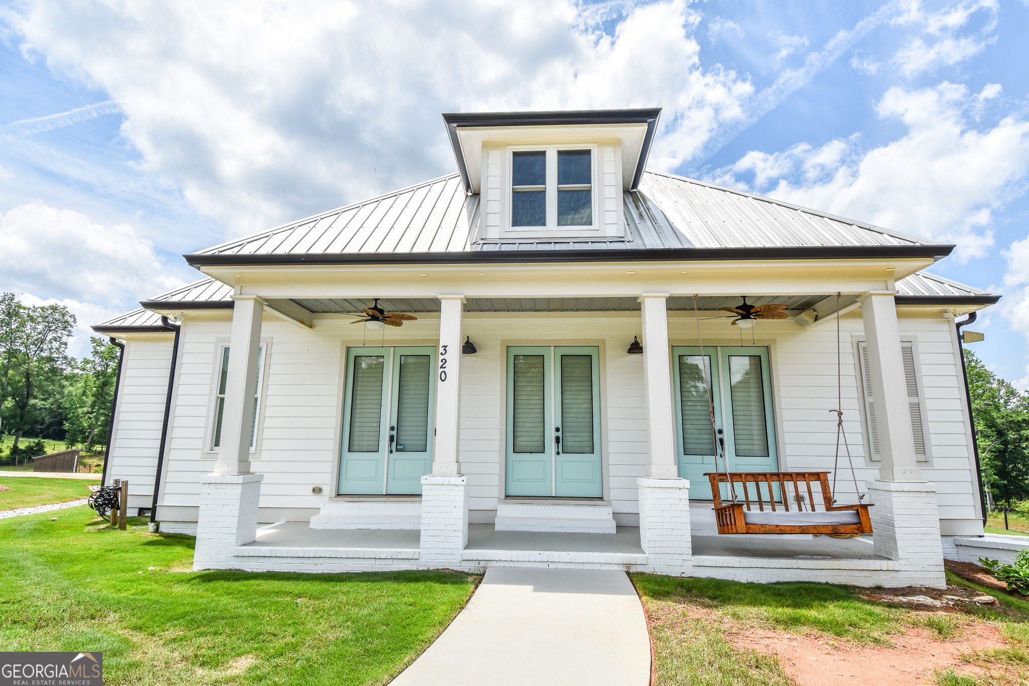 320 Buck Creek RD