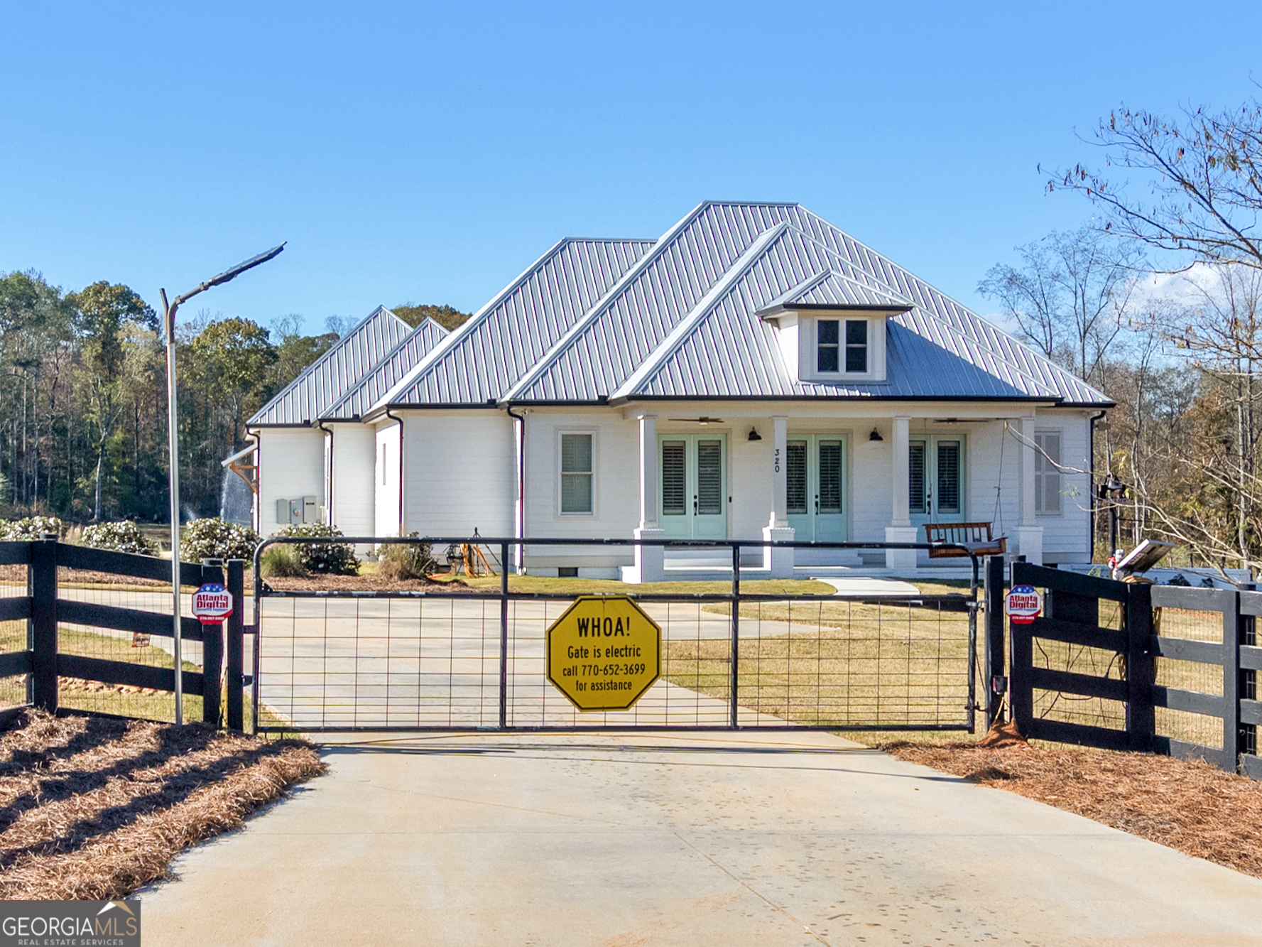 320 Buck Creek RD